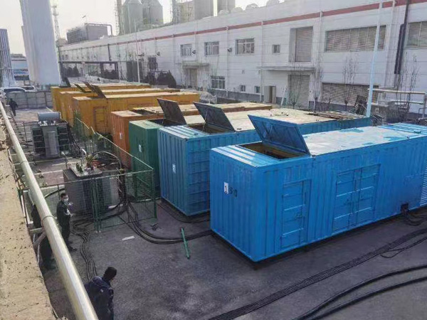 特克斯380V和690V电压的电缆线相同吗？