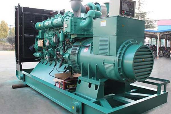 特克斯工厂发电机应急发电中如何优化燃油储备管理？