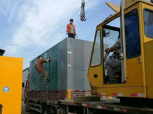 特克斯更换水冷式机油散热器密封件的操作流程是怎样的？